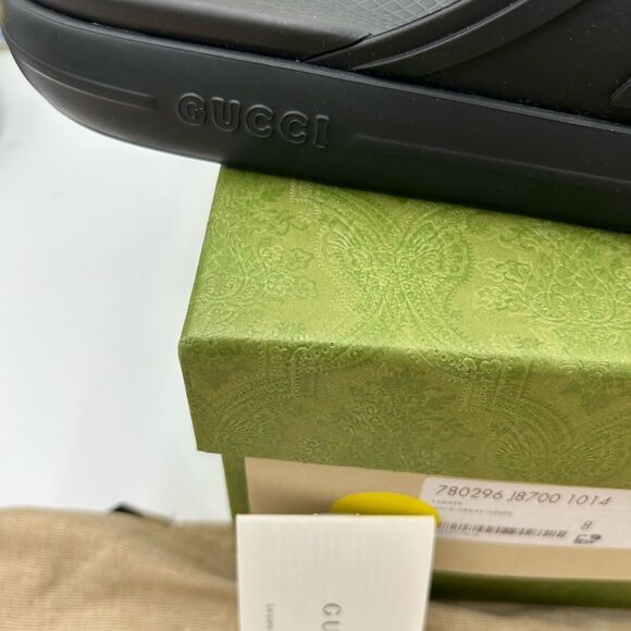 Men's Gucci interlocking G rubber Pool slides size 8, made in Italy - Picture 8 of 10